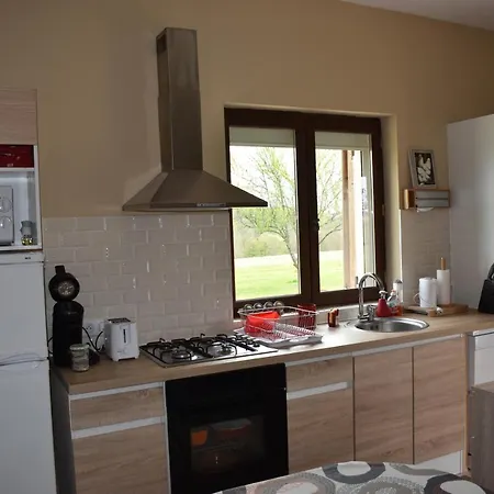 Cosy Grand Confort Dans Un Ecrin De Verdure Agudelle