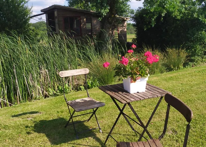 Cosy Grand Confort Dans Un Ecrin De Verdure * Agudelle